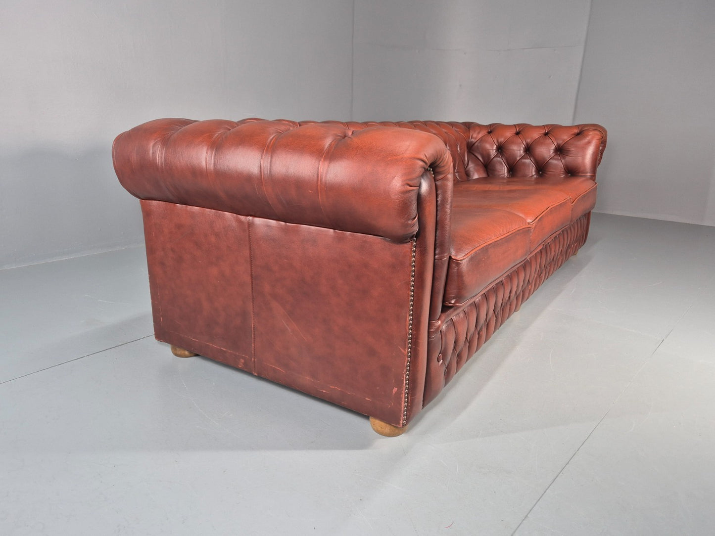 3 Seater Chesterfield Sofa Red Leather Studded Vintage EB10925 VCHE14