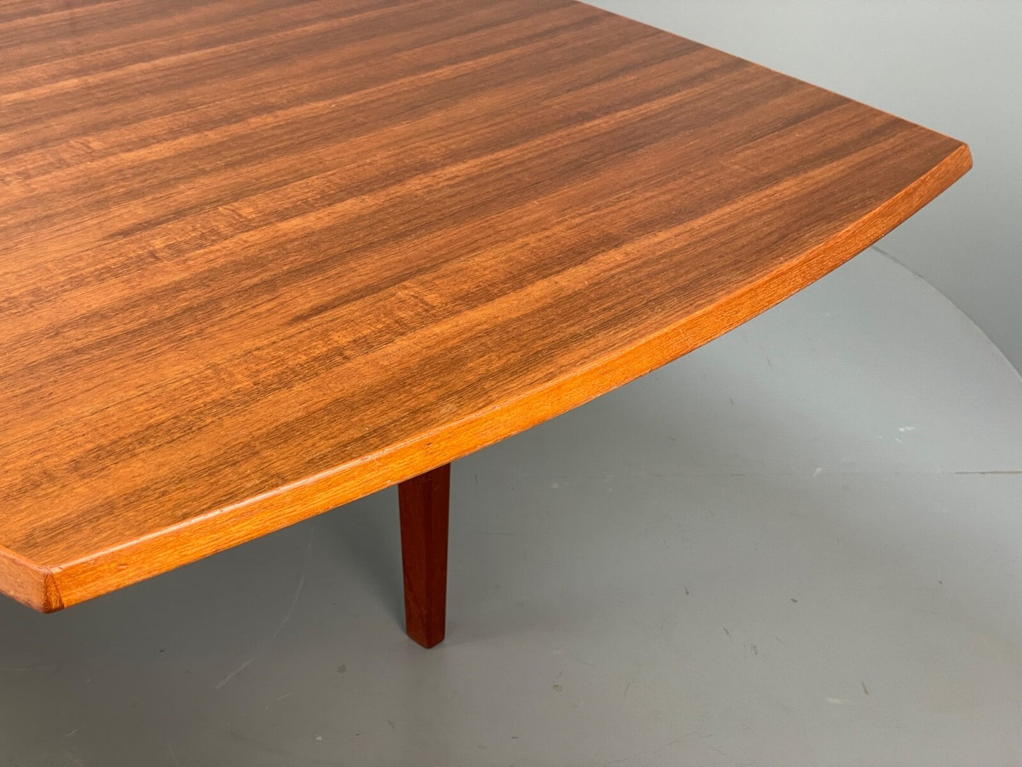 Vintage Gordon Russell Dining Table Extending Walnut & Teak 1960s EB9517 MWOO - UKDK FURNITURE