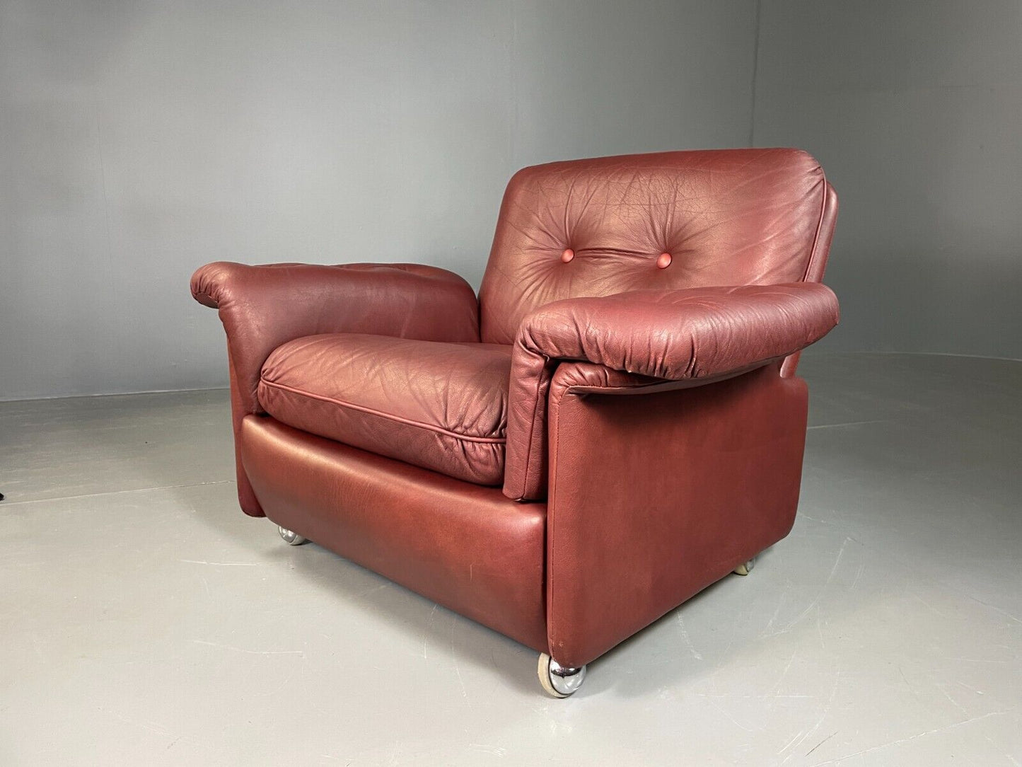 Vintage Danish Lounge Chair Cognac Leather Skippers MCM Retro EB6956 MNOR - UKDK FURNITURE