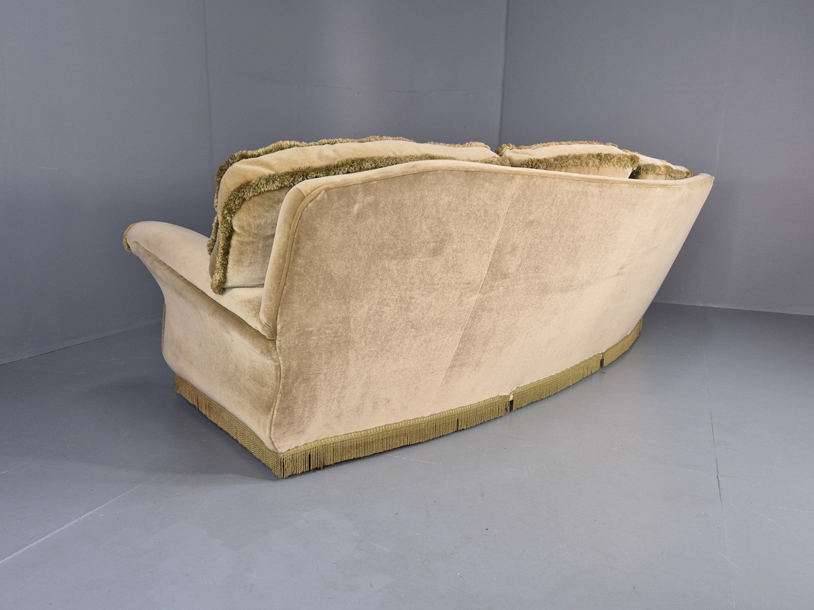 Vintage 4 Seater Sofa 1970s Retro Curved Green Velour EB11780 M4SS19