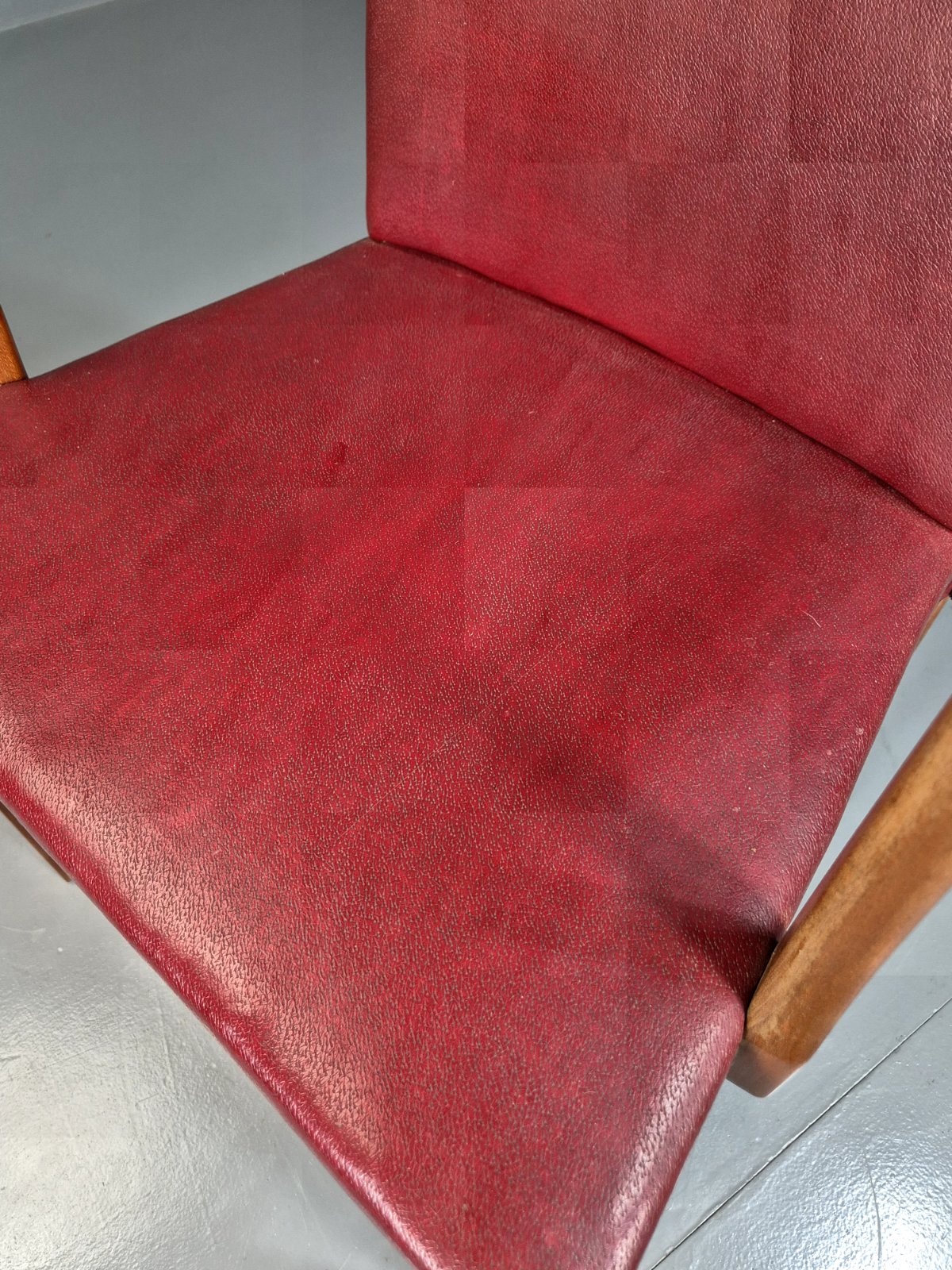 Vintage Elbow Chair Beech Frame Red Vinyl 1950s Retro MCM EB7329 MDIN8