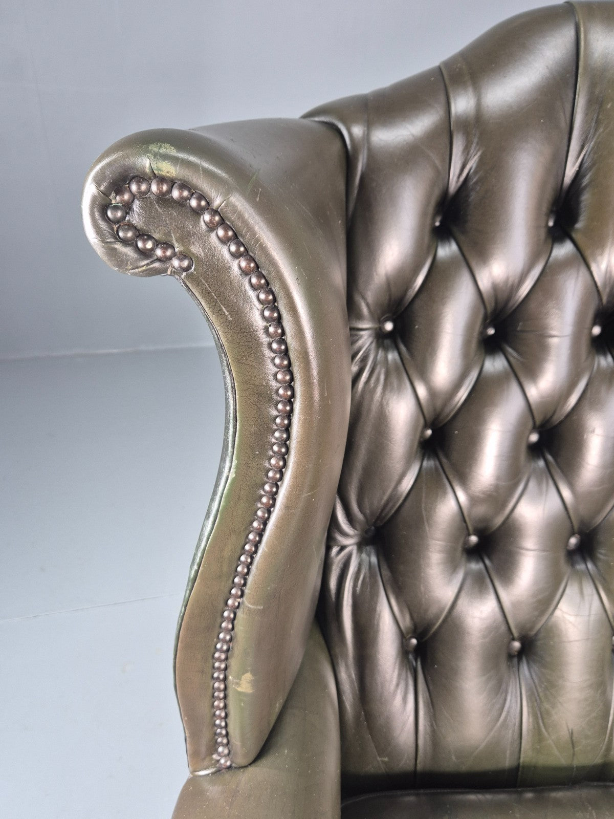 Vintage Wingback Leather Lounge Chair Queen Anne Style 1970s Retro EB11532 VLEA16