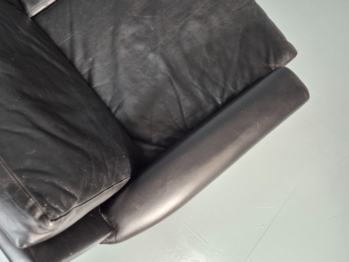 Vintage 1960s Two Seater Leather Sofa Retro Mid Century Danish EB11379 M2SS15