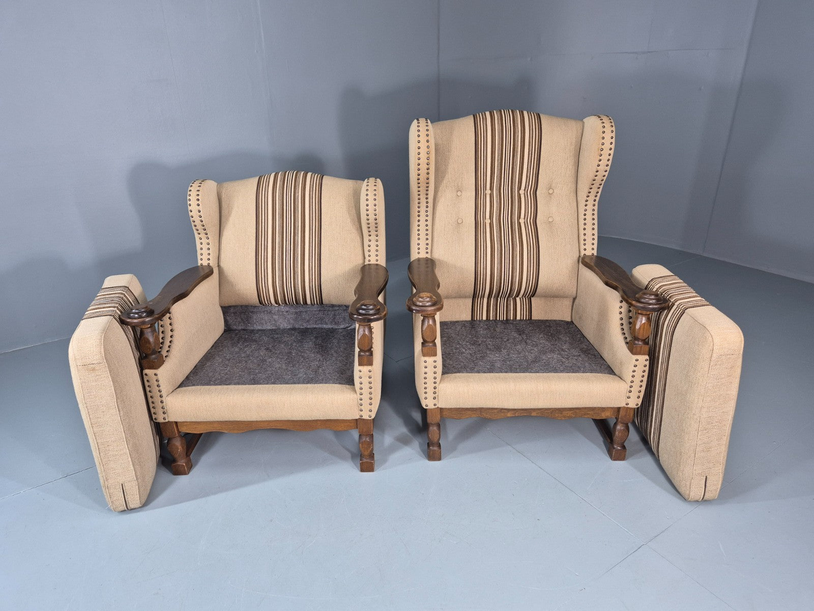 2 Retro Lounge Chairs Danish 1970s Design Kjaernulf Stylings  EB10781 VCLO5