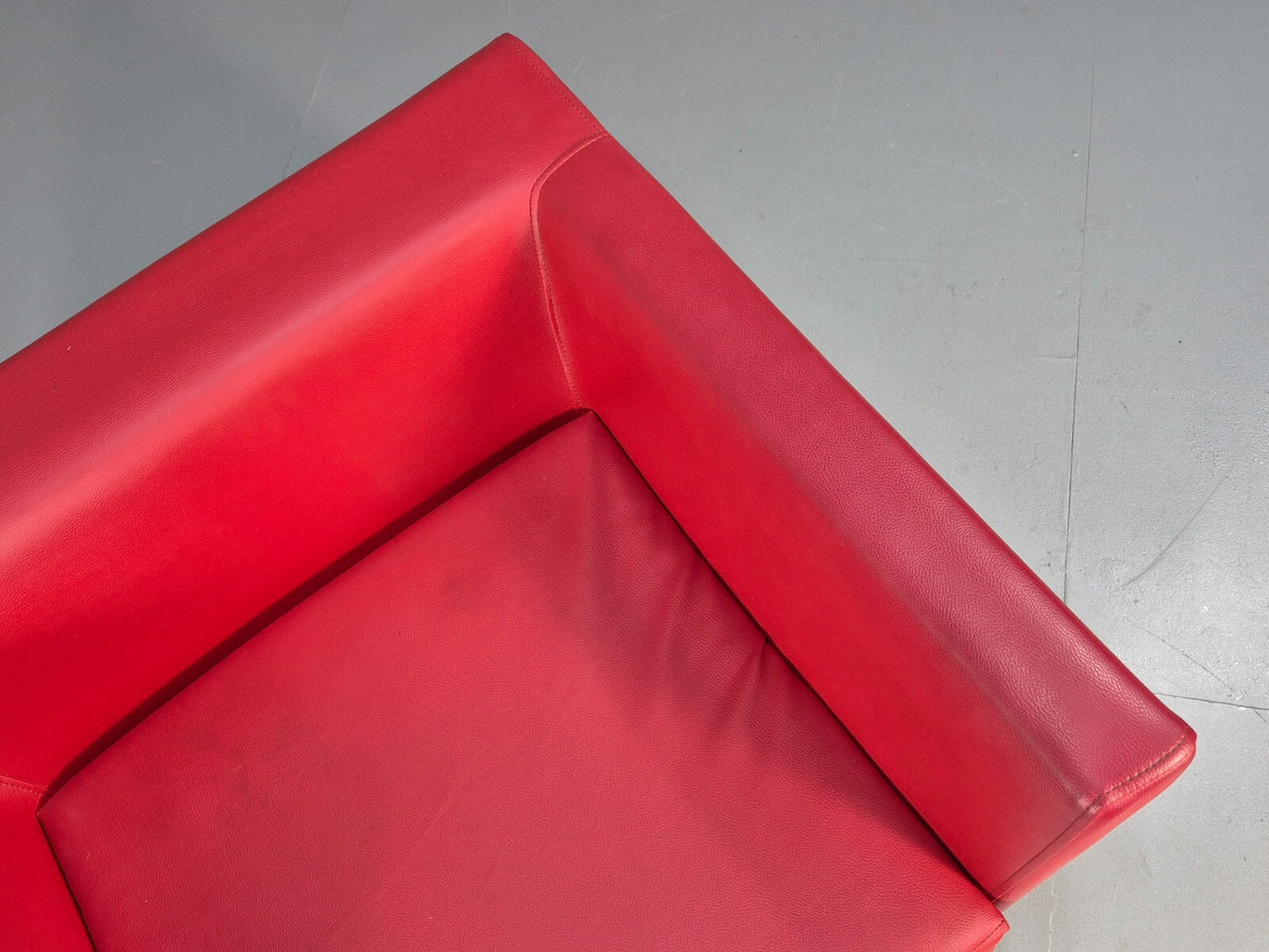 Vintage Red Vinyl Modern Design Lounge Chair Modus Brand Retro Style EB9409 MNOR - UKDK FURNITURE