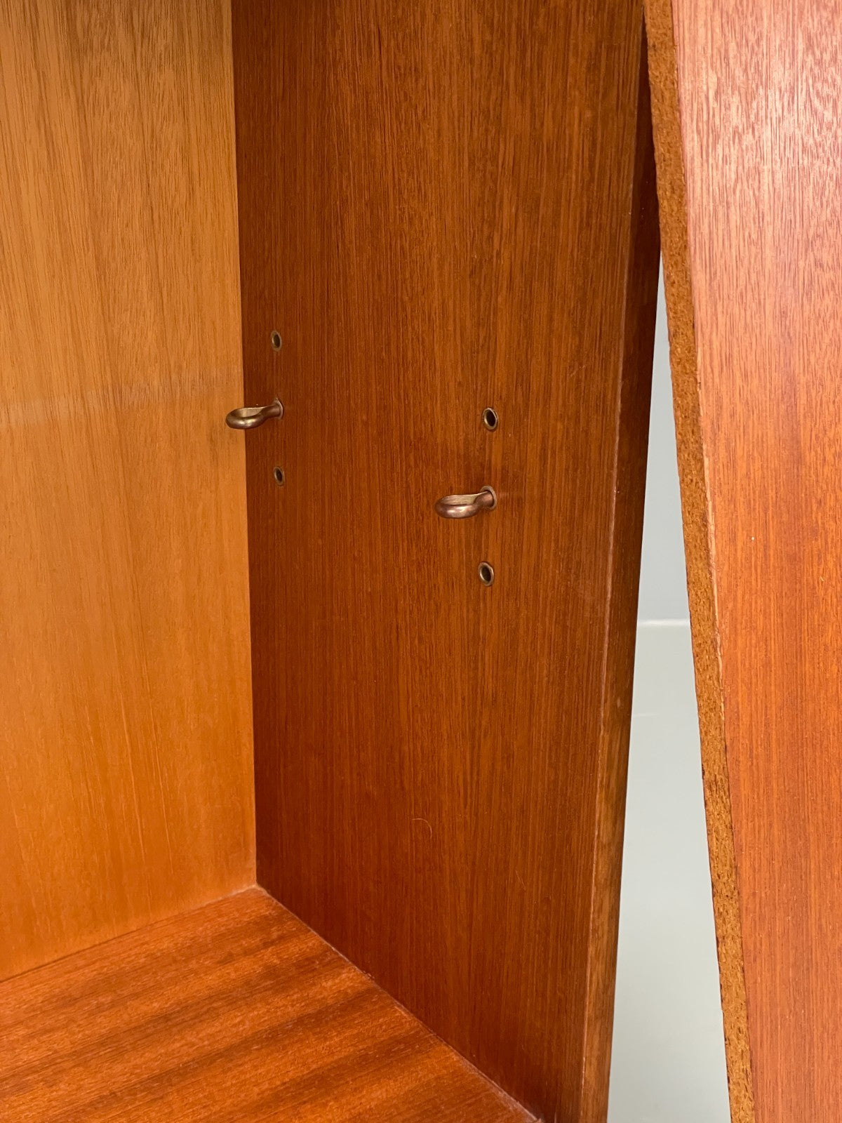 Vintage 1960s Glazed Bookcase Cabinet Teak Shelving Cupboard EB11808 MWOO11