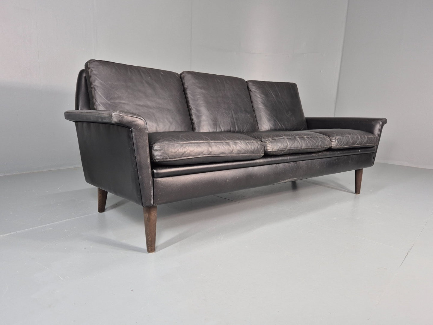 Vintage 1960s 3 Seat Sofa Danish Mid Century Design Black Leather EB10068 M3SS1