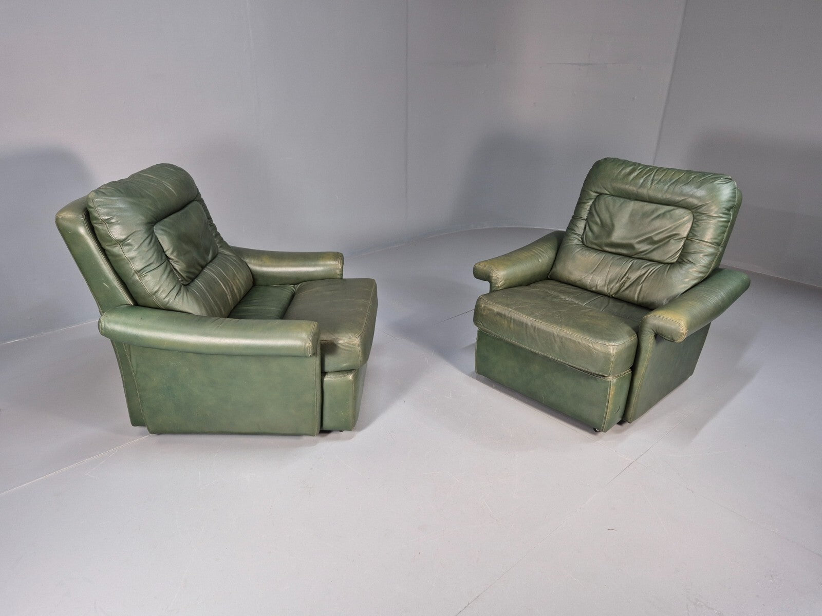 2 Vintage 1970s Green Leather Lounge Chairs Harrods Originally Retro EB9165 MNOR - UKDK FURNITURE