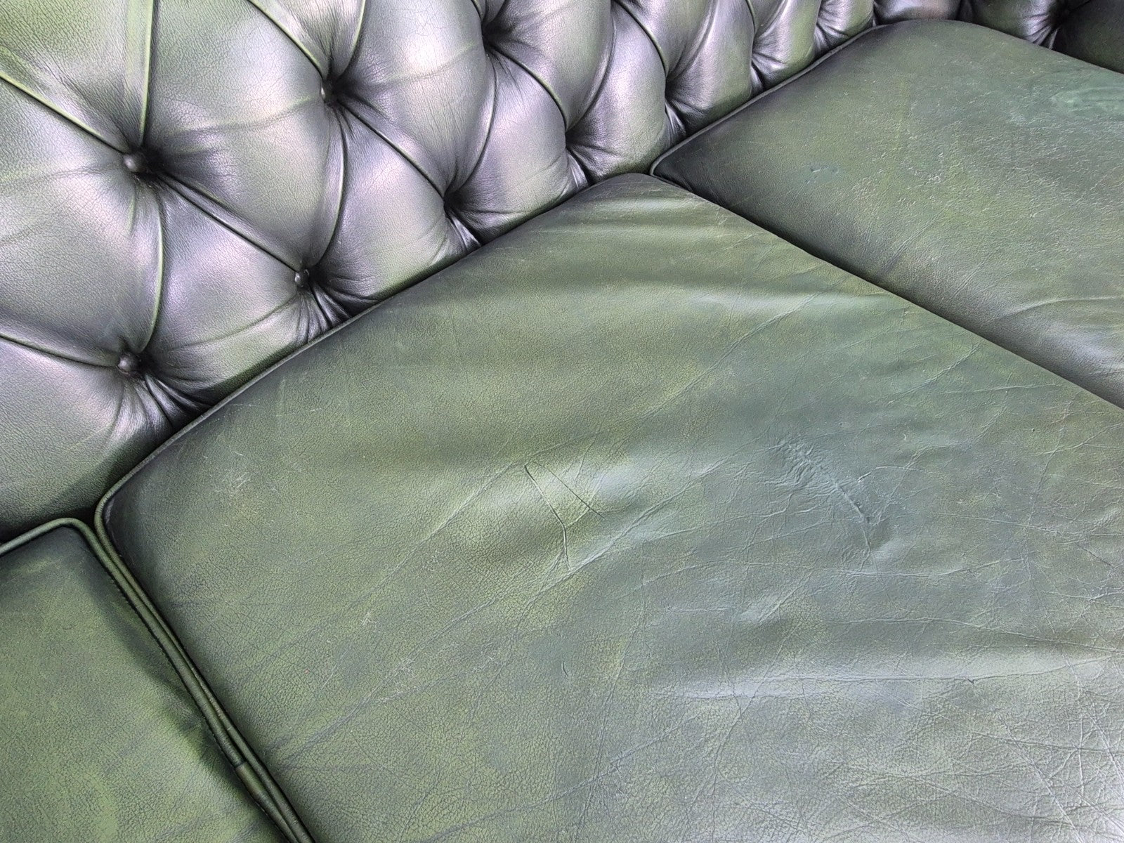 3 Seater Chesterfield Sofa Green Leather Studded Vintage EB11027 VCHE13