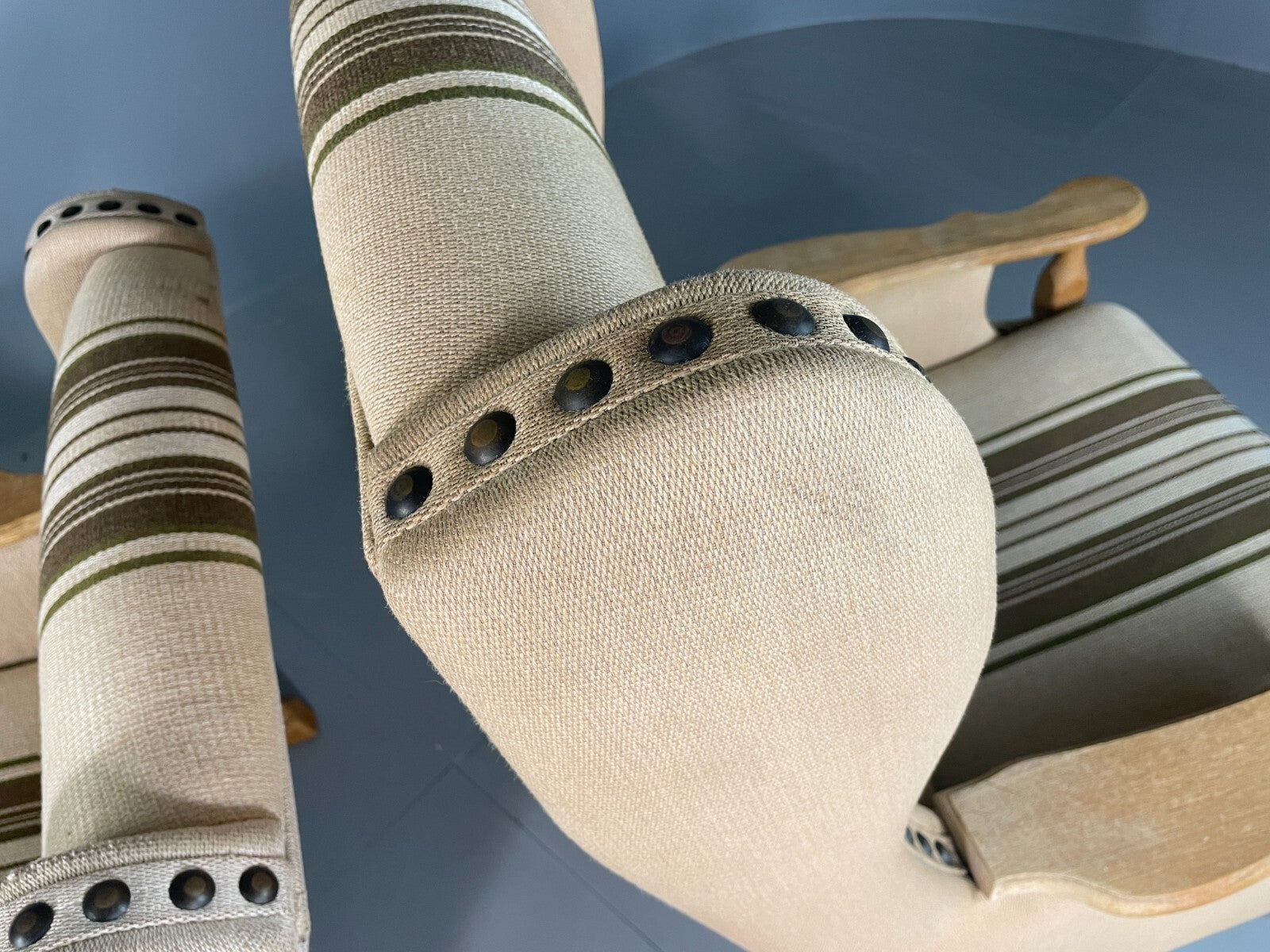 2 Danish Lounge Chairs Oak Frame Cream Wool Kjaernulf Vintage Retro EB6689 MNOR11