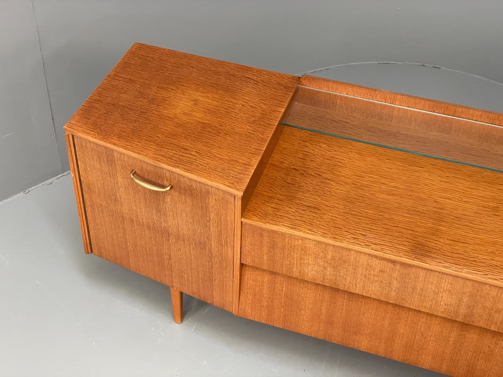 Vintage 1950s Oak Dresser Avalon Midcentury Drawers Cabinet EB11793 MWOO2