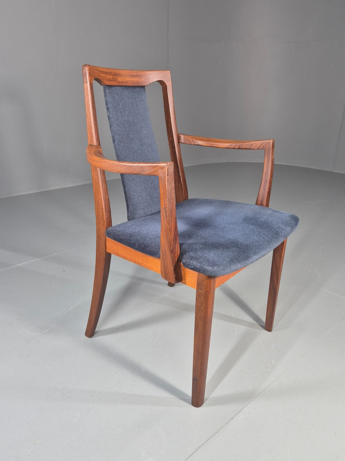Vintage G plan Carver Chair 1980s Retro Teak Blue Velour EB11526 MDIN4