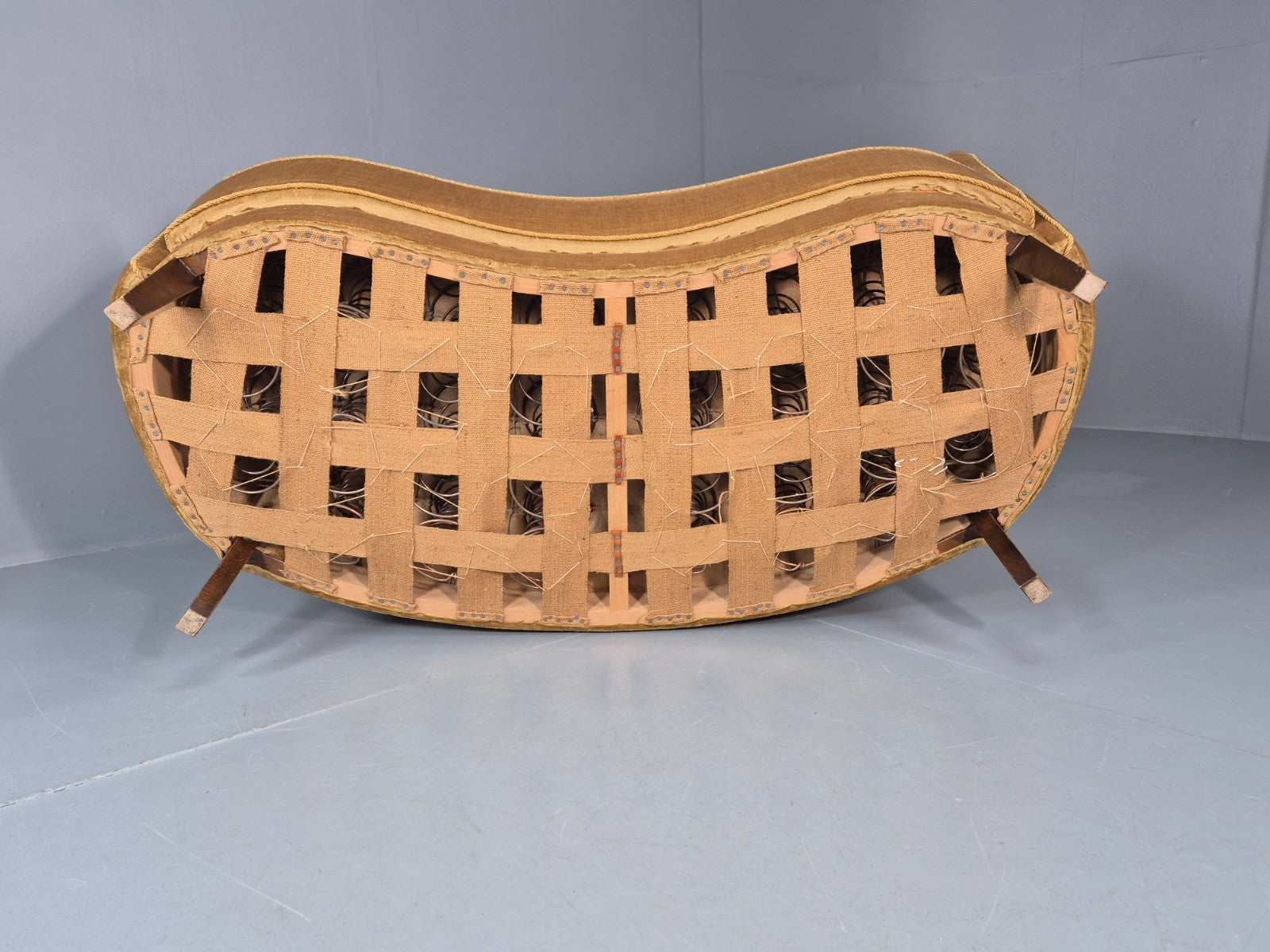 Classic Two Seater Danish Curved Banana Sofa 1930s Art Deco Gold  EB10791 M2SS7