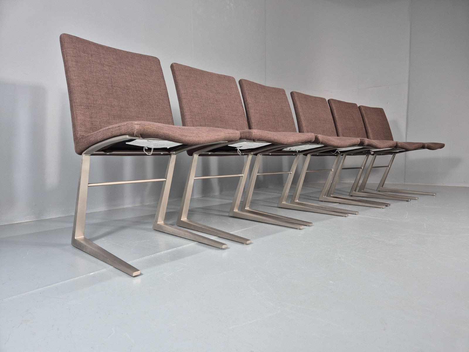 6 Vintage BoConcept Dining Chairs Mariposa Cast Alloy Frame EB11230 MDIN1