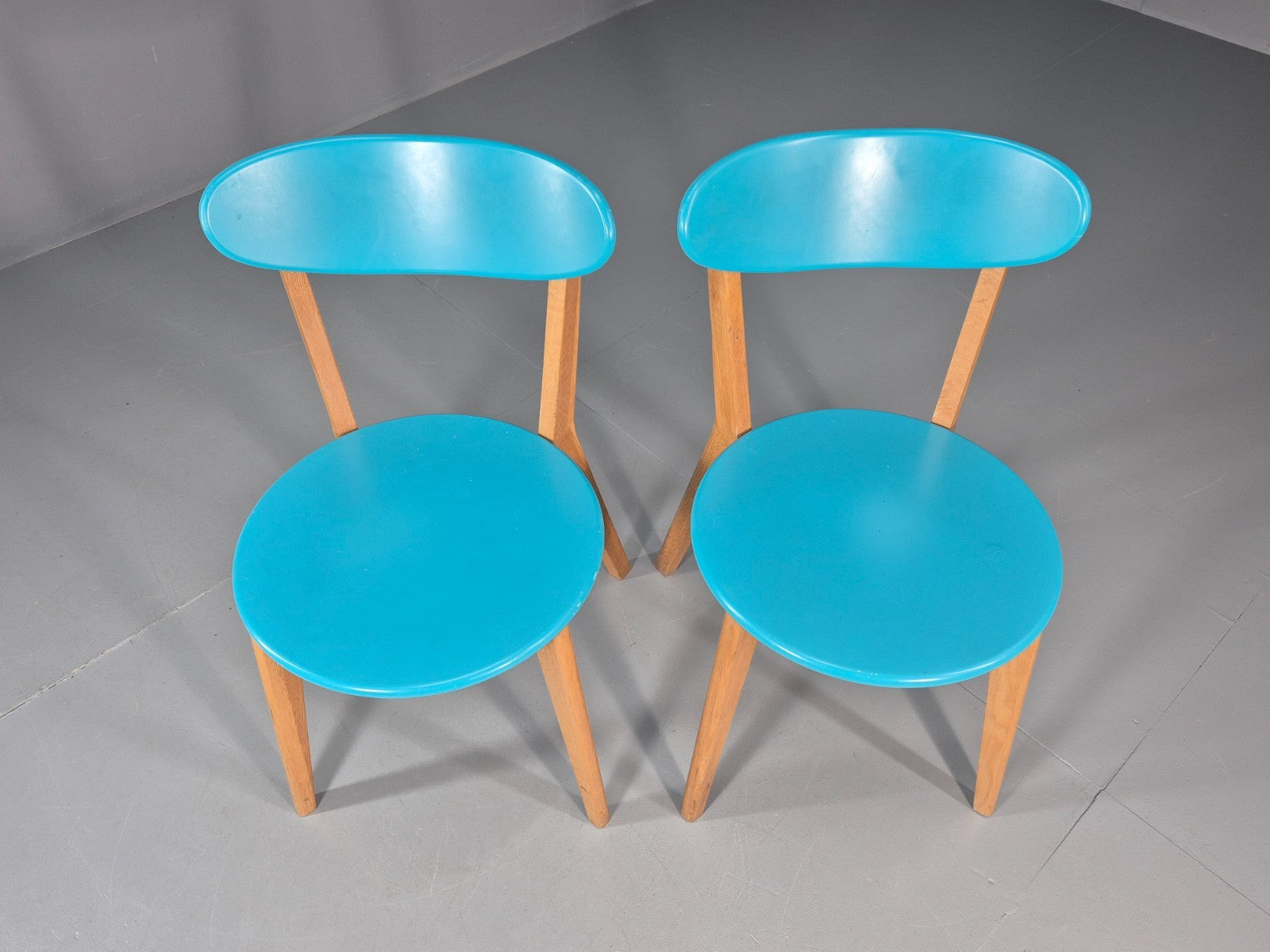 2 Oak Dining Chairs Light Blue Modern Solid Mid Century Style M&S EB11013 MDIN3