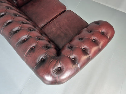 Two Seat Vintage Chesterfield Sofa Red Leather 1980s Retro EB11360 VCHE14