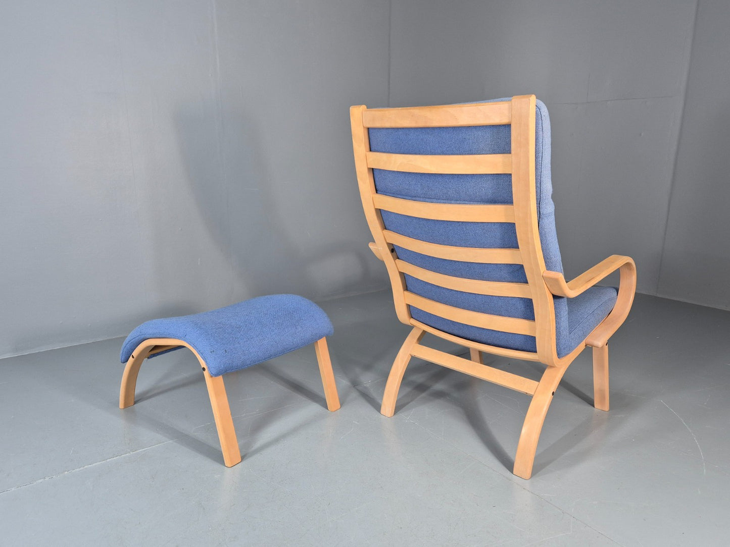 Retro Bentwood Lounge Chair and Footstool Vintage Danish 1980s MCM  EB11382 MBEN6