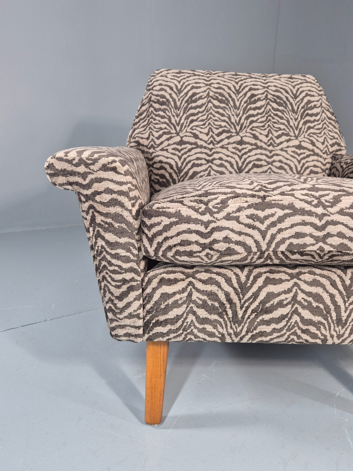 Mid Century Lounge Chair 1960s Danish Vintage with New Upholstery EB11534 MNOR3