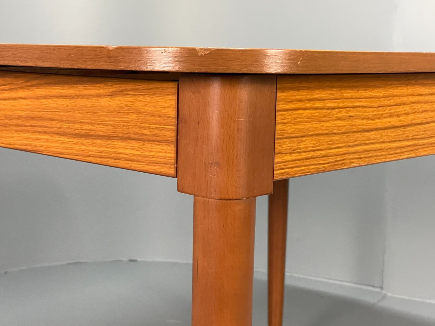 Vintage Extending Dining Table By Schreiber Melamine 1970s EB11513 MWOO15
