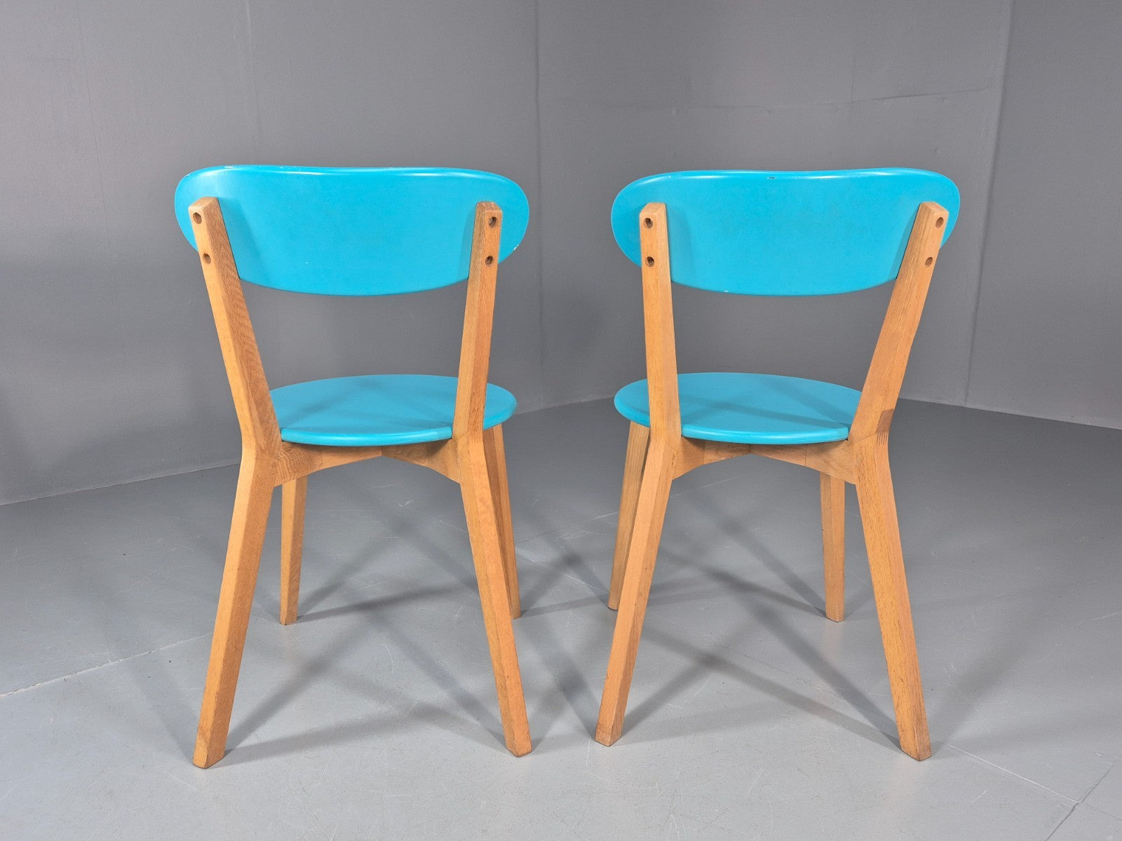 2 Oak Dining Chairs Light Blue Modern Solid Mid Century Style M&S EB11013 MDIN9