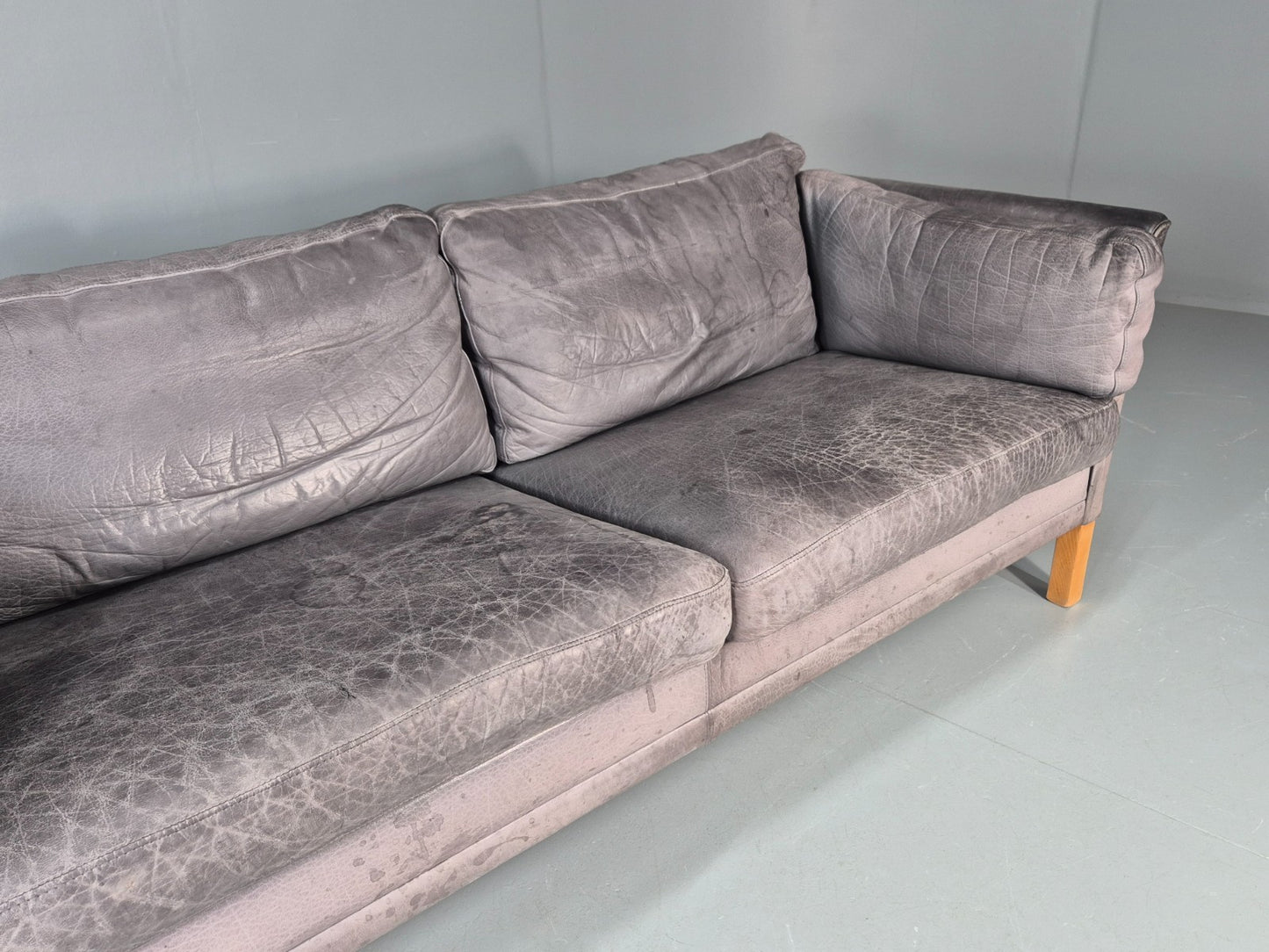 Vintage Mogens Hansen 2.5 Seat Settee Grey Leather 1980s Retro EB11645 M3SS3