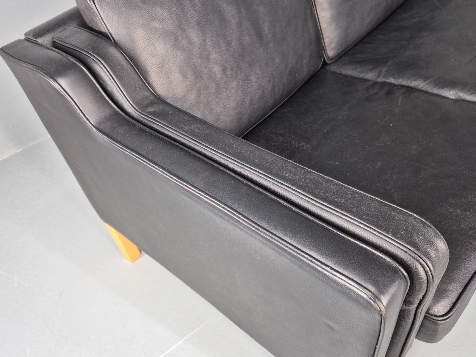 Vintage 3 Seat Sofa Danish Black Leather Mid Century Retro 1980s EB10476 M3SS15