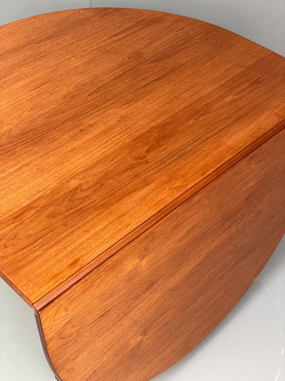 Vintage Teak Drop Leaf Dining Table By Jentique EB9766 MWOO - UKDK FURNITURE