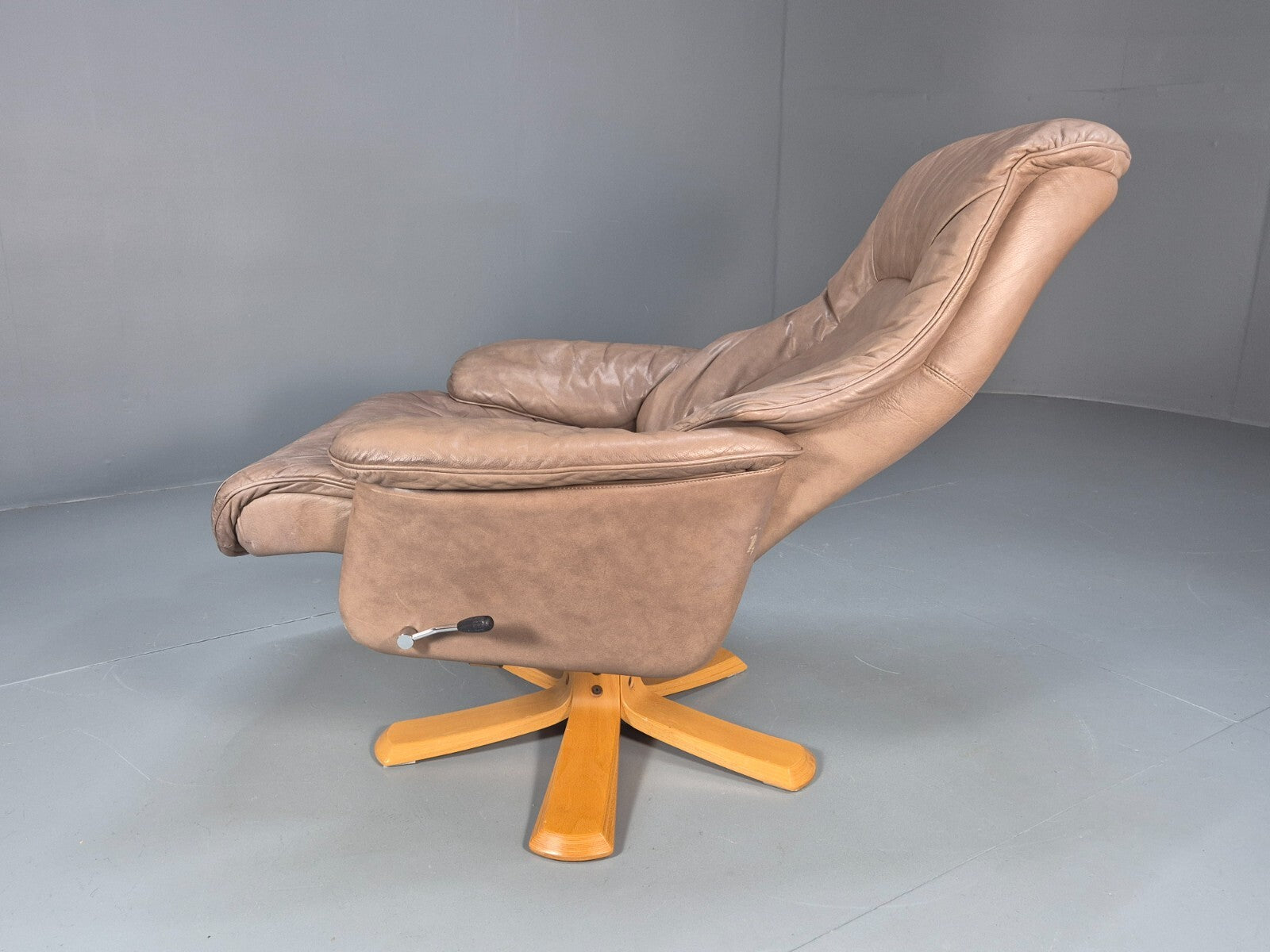 Vintage Danish Swivel and Recline Lounge Chair Beige Leather 1980s EB8889 MSWI - UKDK FURNITURE