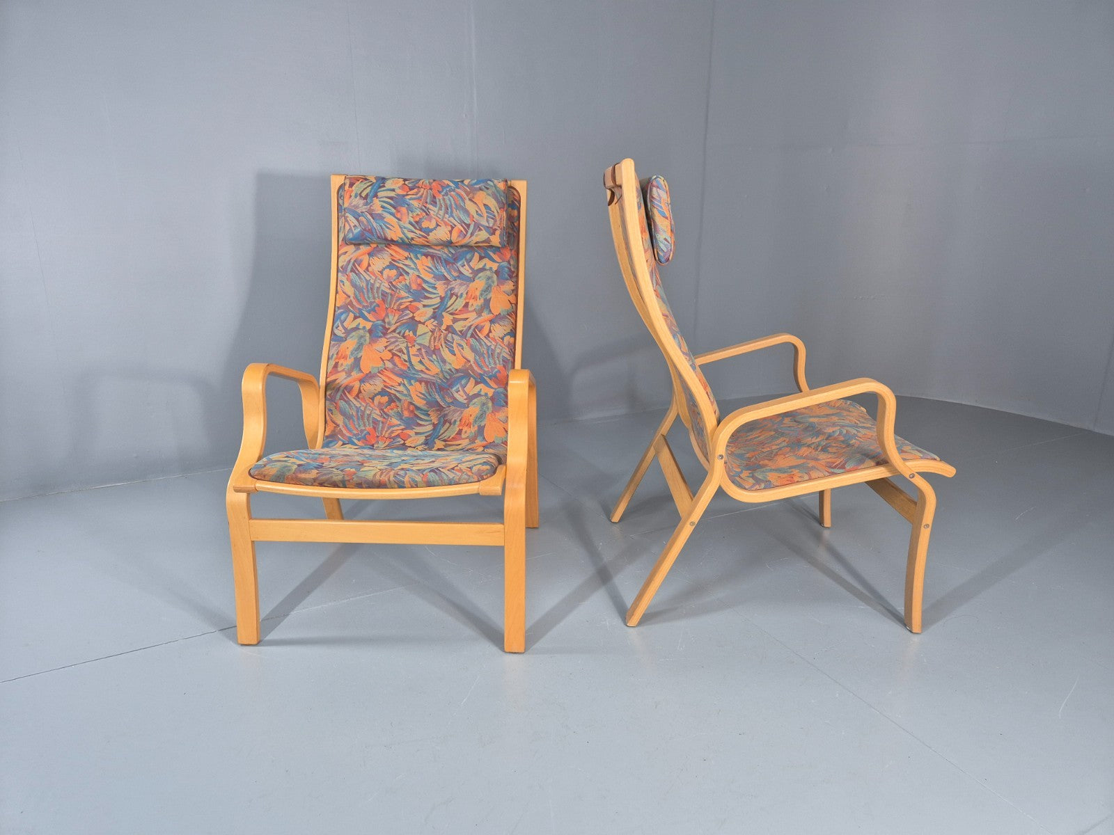 2 Vintage Bentwood Lounge Chairs Finn Ostergaard 1980s Retro MCM EB11338 MBEN9