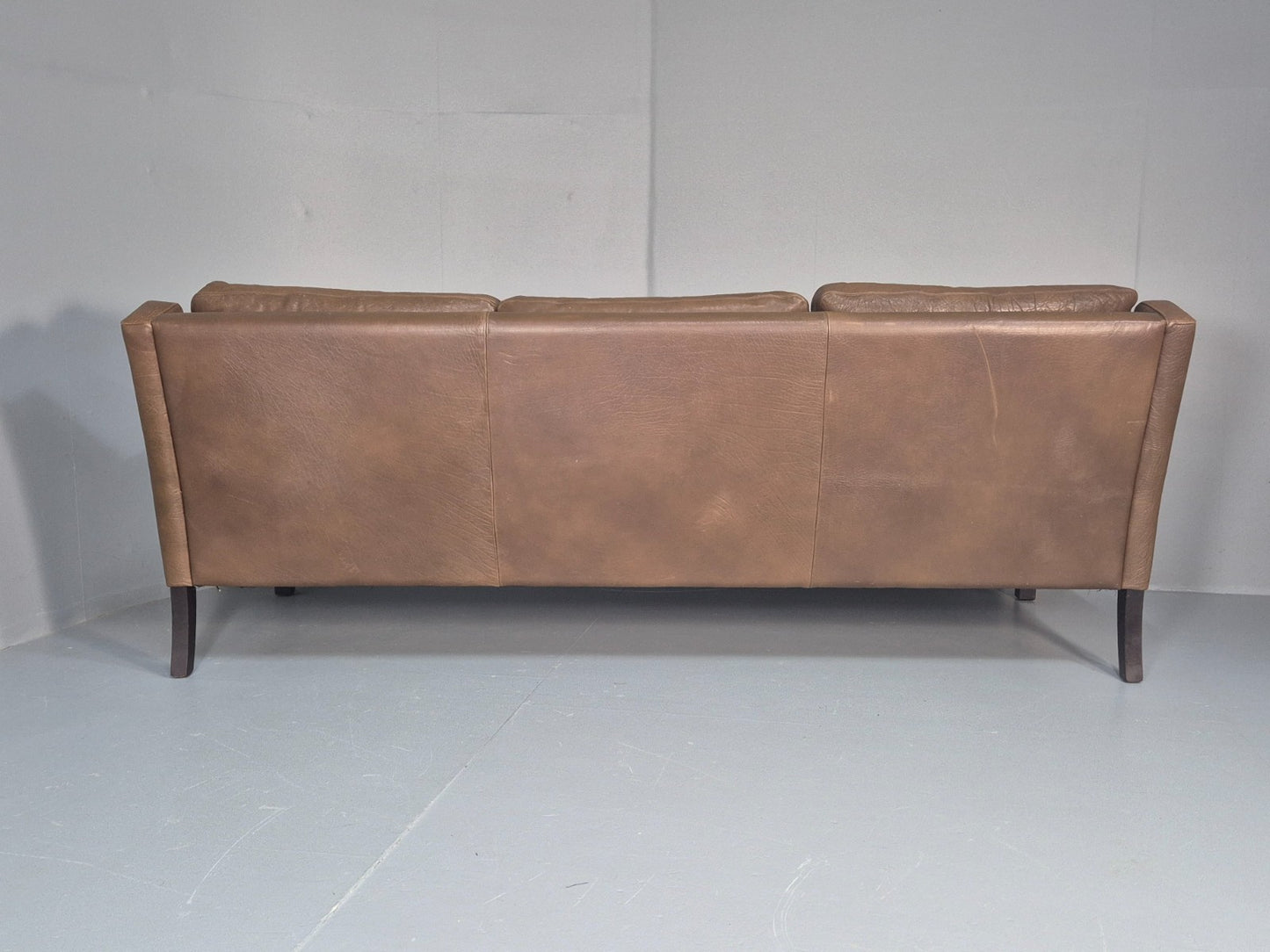 1970s Three Seater Danish Settee Vintage Mogensen Style Leather MCM EB10634 M3SS18