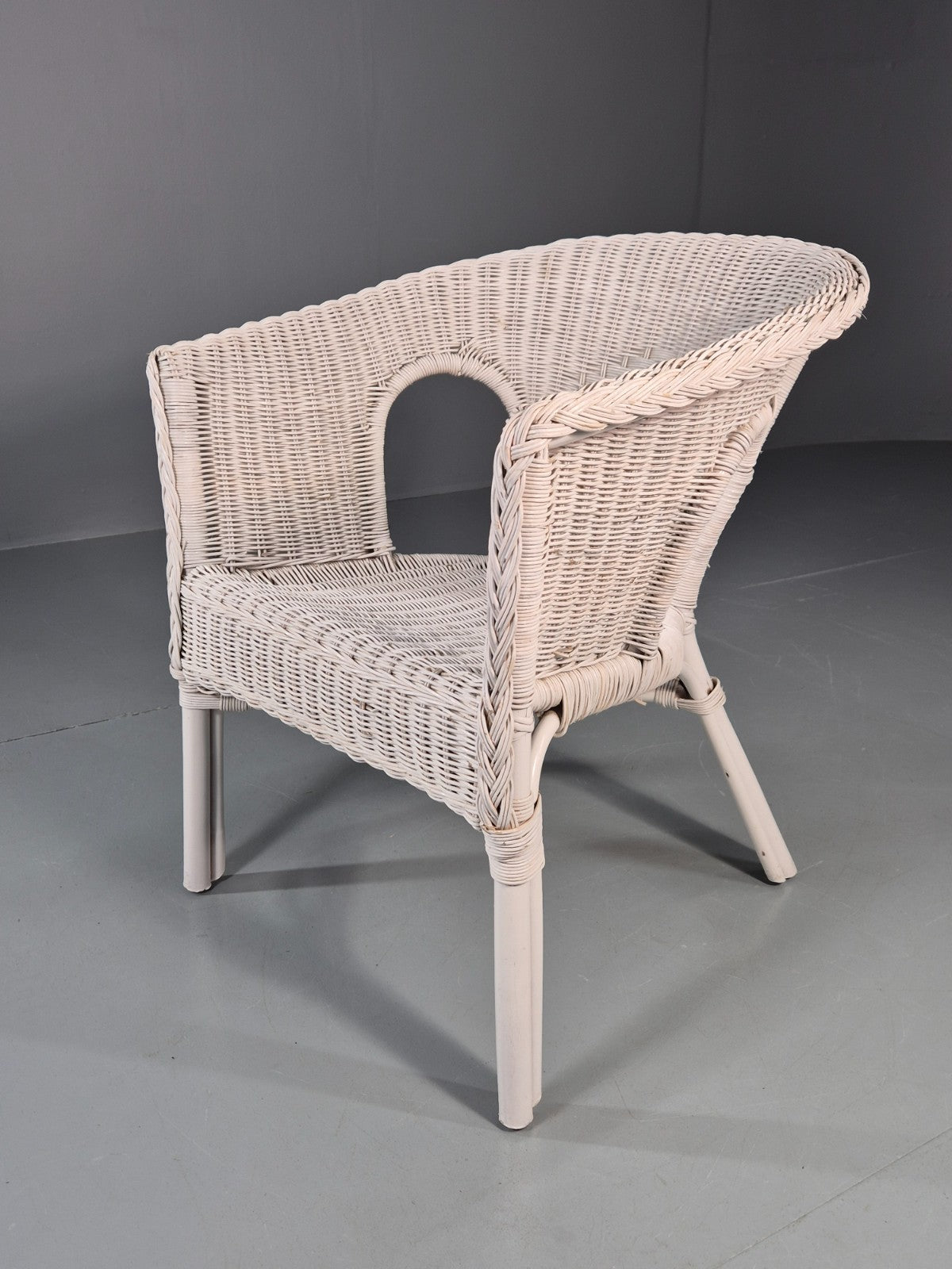 Vintage Rattan Lounge Chair White Painted 1970s Retro EB11219 VBER12