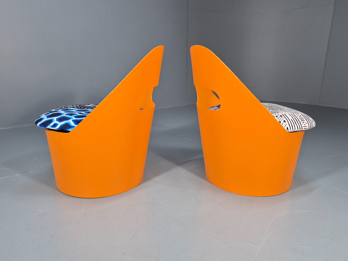 2 Vintage Retro Curved Plywood Chairs Orange 1970s Holdaway Style EB10929 MNOR12