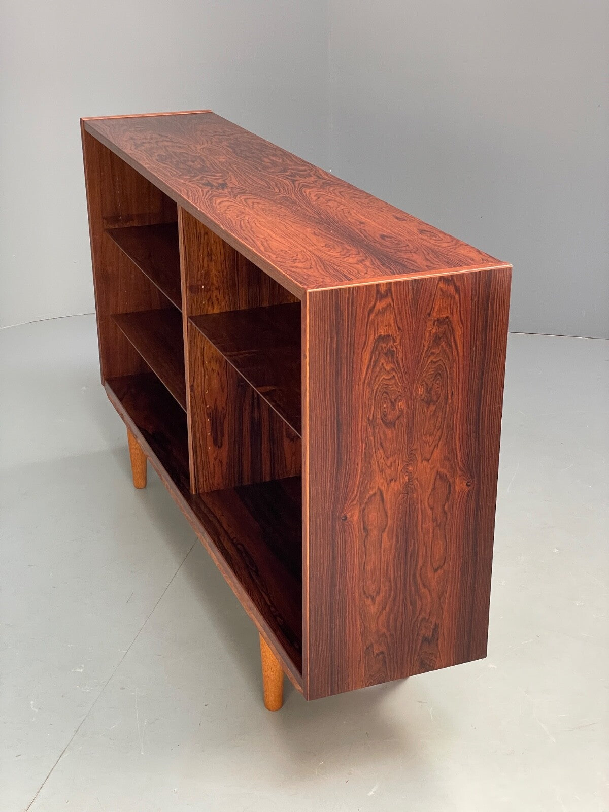 Vintage Bookcase By Hundevad Danish Retro Shelving 1970s Mid Century EB9518 MWOO - UKDK FURNITURE