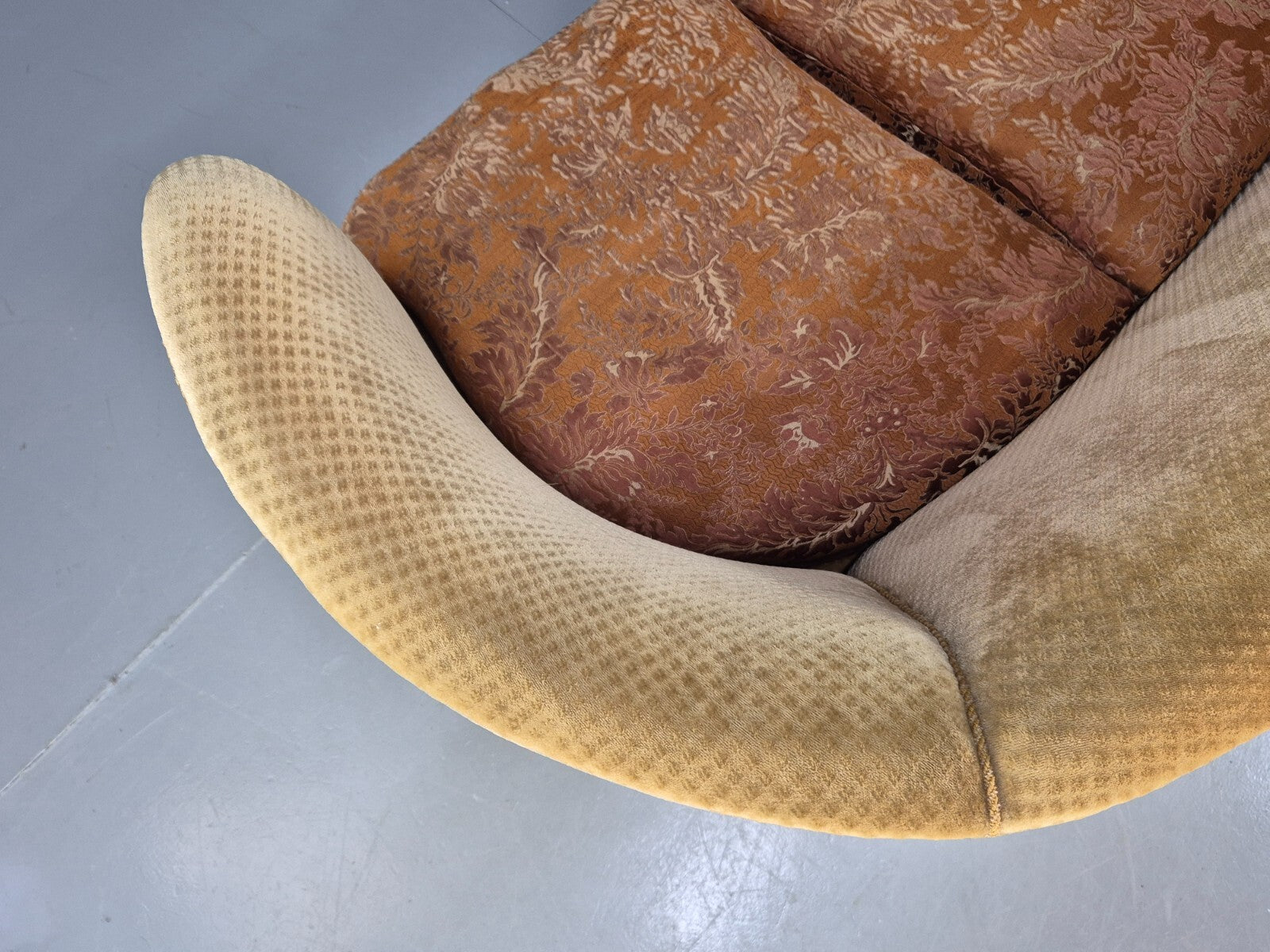 Vintage Danish Banana Sofa Gold Velour Carved Legs 1920s Antique Eb8055 V3SS19