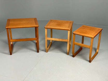Vintage Nathan Side Tables 1980s Teak Nesting Set 3 Ply Frame EB11549 MWOO12