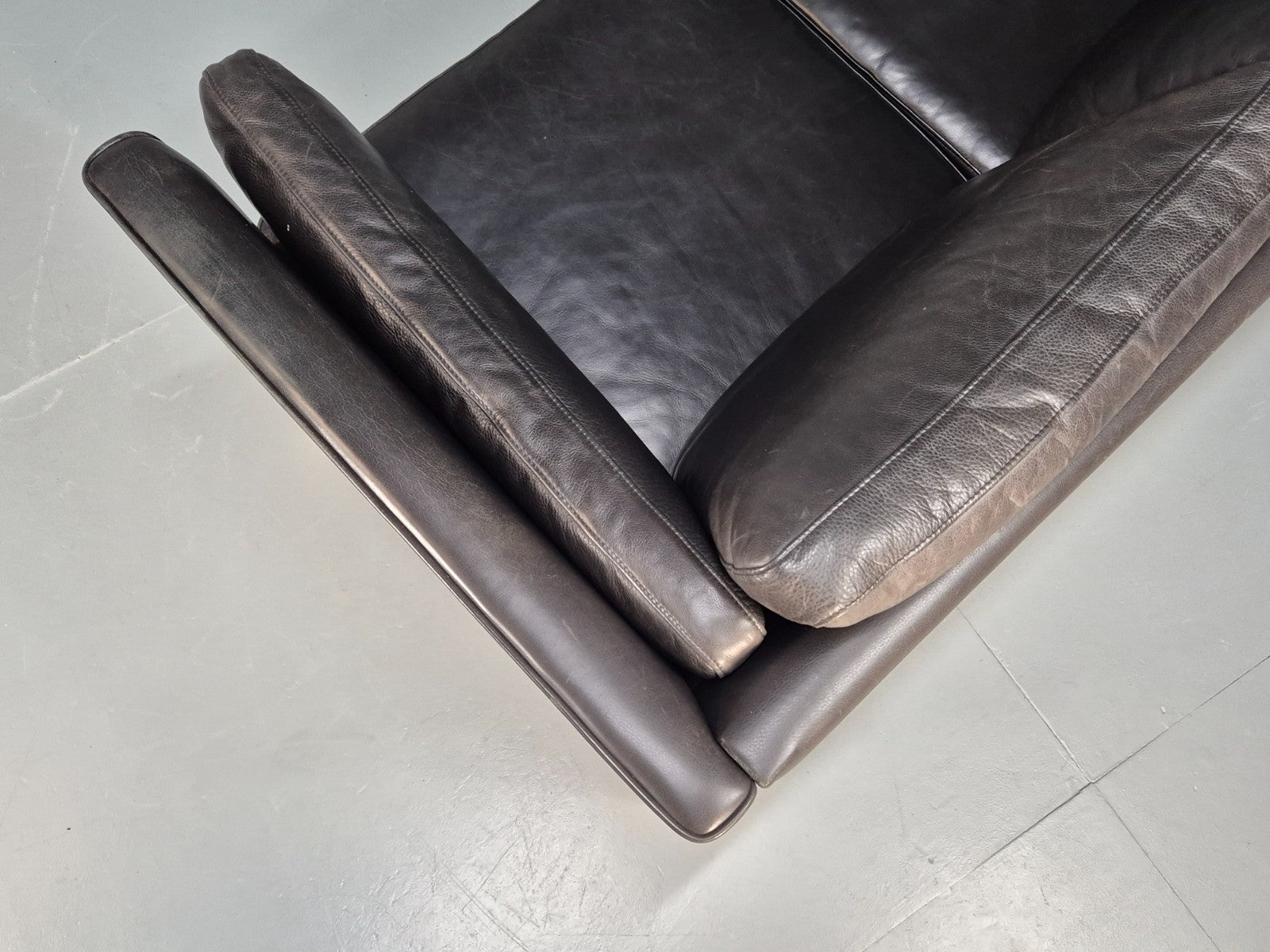 2 Seat Sofa Vintage Danish Black Leather 1970s Retro MId Century EB10112 M2SS17