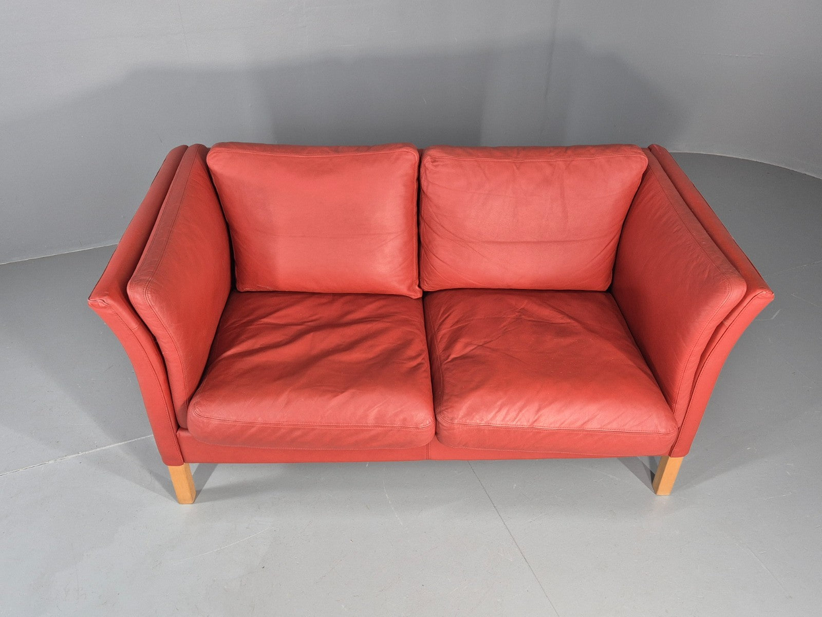 Vintage Danish 2 Seater Danish Skalma Red Leather 1980s Retro MCM EB10512 M2SS3