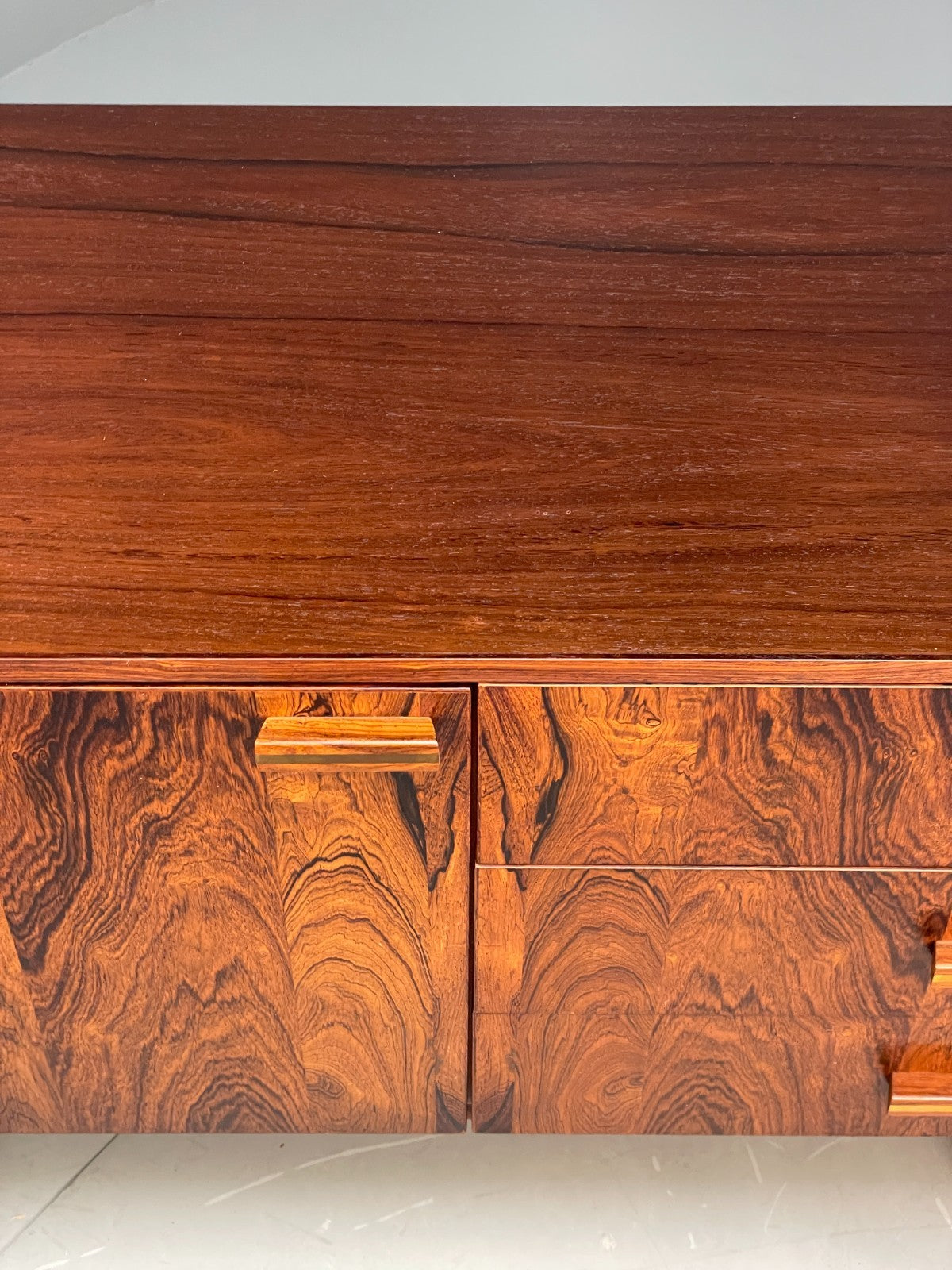 Vintage Danish Sideboard 1970s Mid Century Style Shelving Drawers EB8828 MWOO19