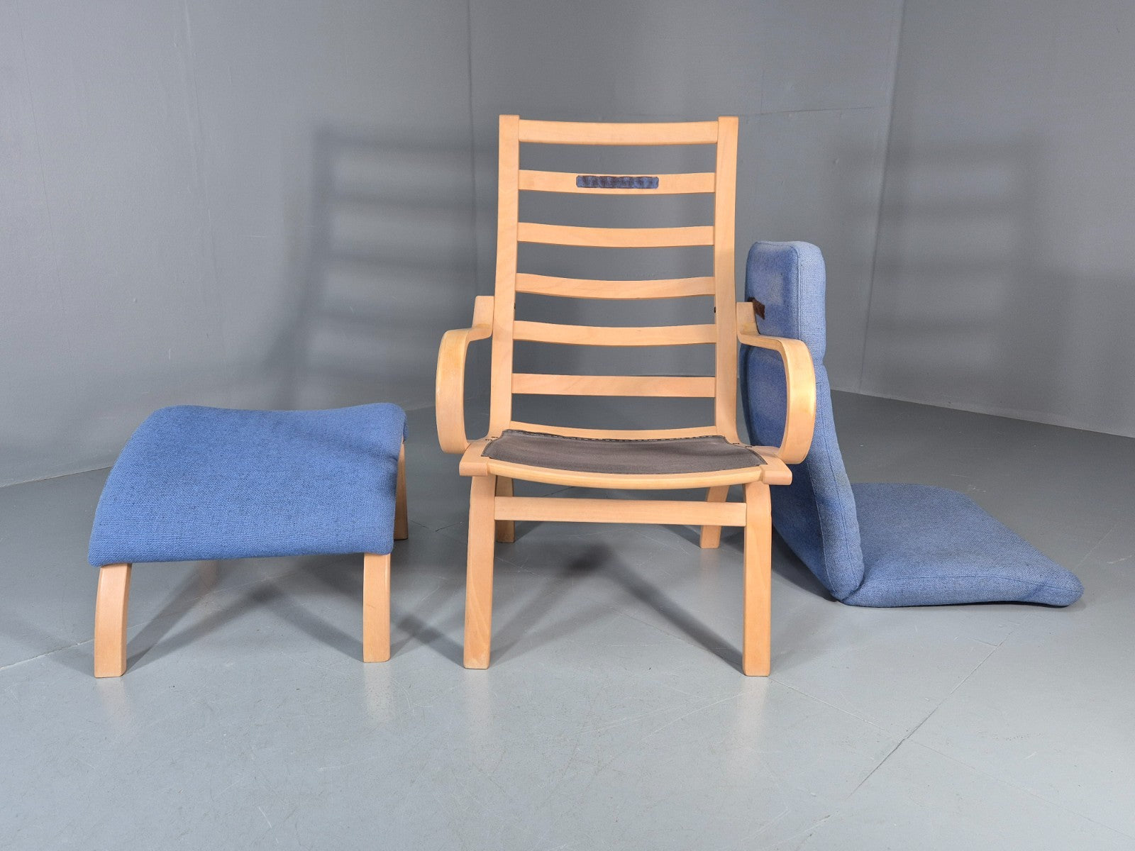 Retro Bentwood Lounge Chair and Footstool Vintage Danish 1980s MCM  EB11382 MBEN11