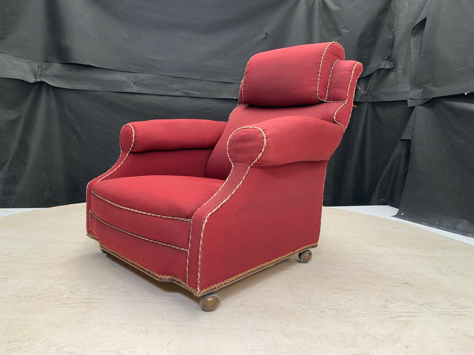 Vintage Arm Chair with Castors Dark Red Fabric for Reupholstery VCLO EB25970