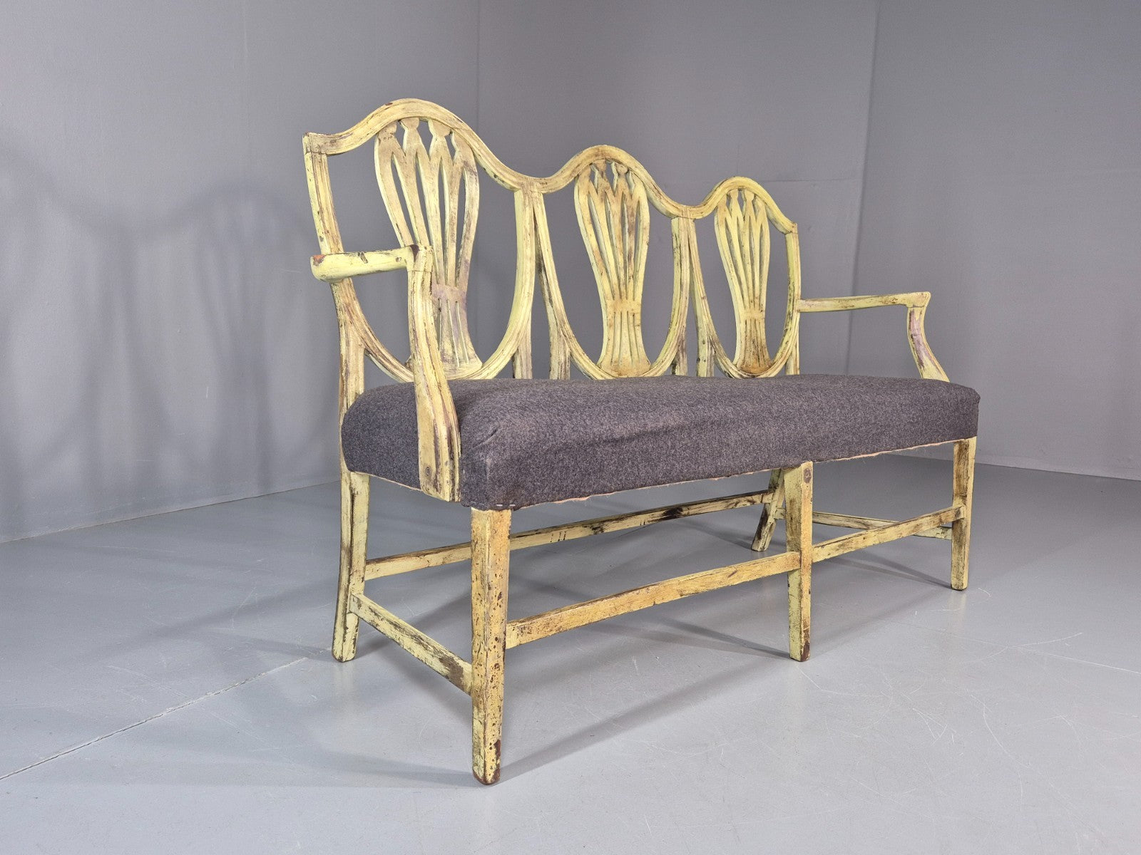 Hepplewhite Three Seater Settee New Grey Upholstery Reproduction  EB10993 VWOO1