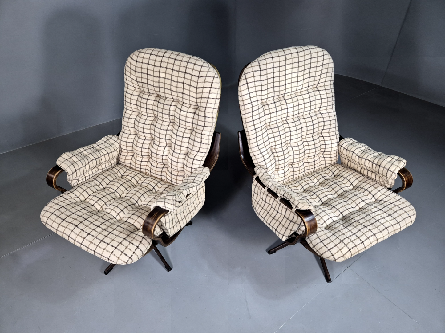 2 Vintage Swivel Chairs Cream Checkered Wool Bentwood Retro MCM EB7192 MBEN1