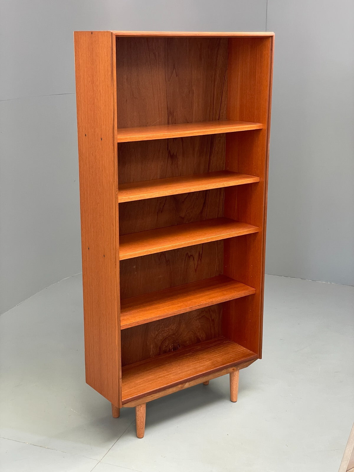 Vintage G-Plan Teak Tall Bookcase Adjustable Retro Shelving Storage EB9422 MWOO - UKDK FURNITURE