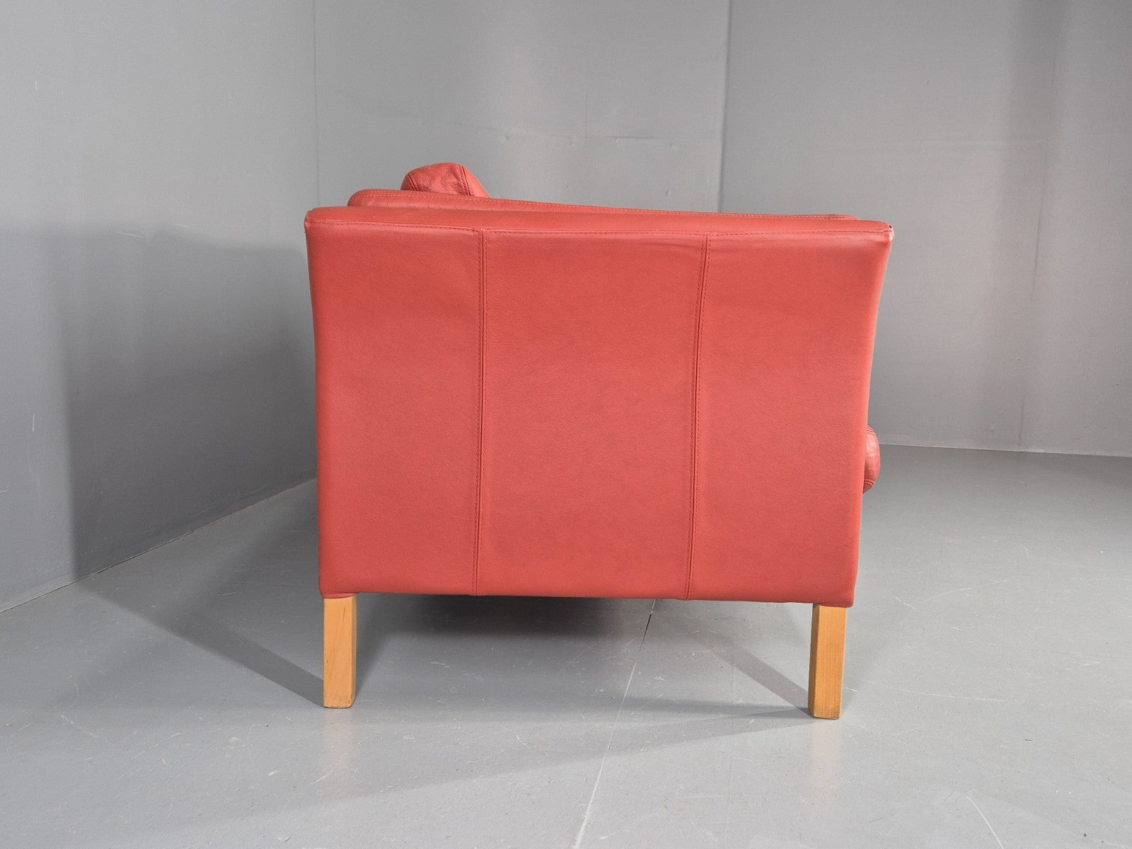 Vintage Danish 2 Seater Danish Skalma Red Leather 1980s Retro MCM EB10512 M2SS12