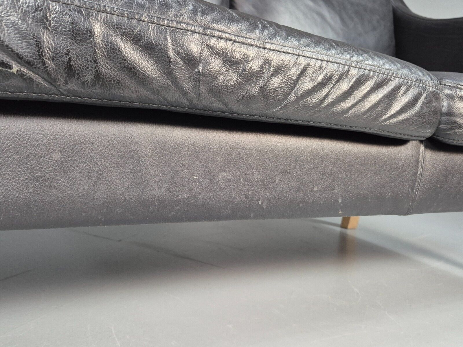 Vintage Danish 2 Seat Sofa Black Leather Mogensen Style Retro MCM EB8615 M2SS - UKDK FURNITURE
