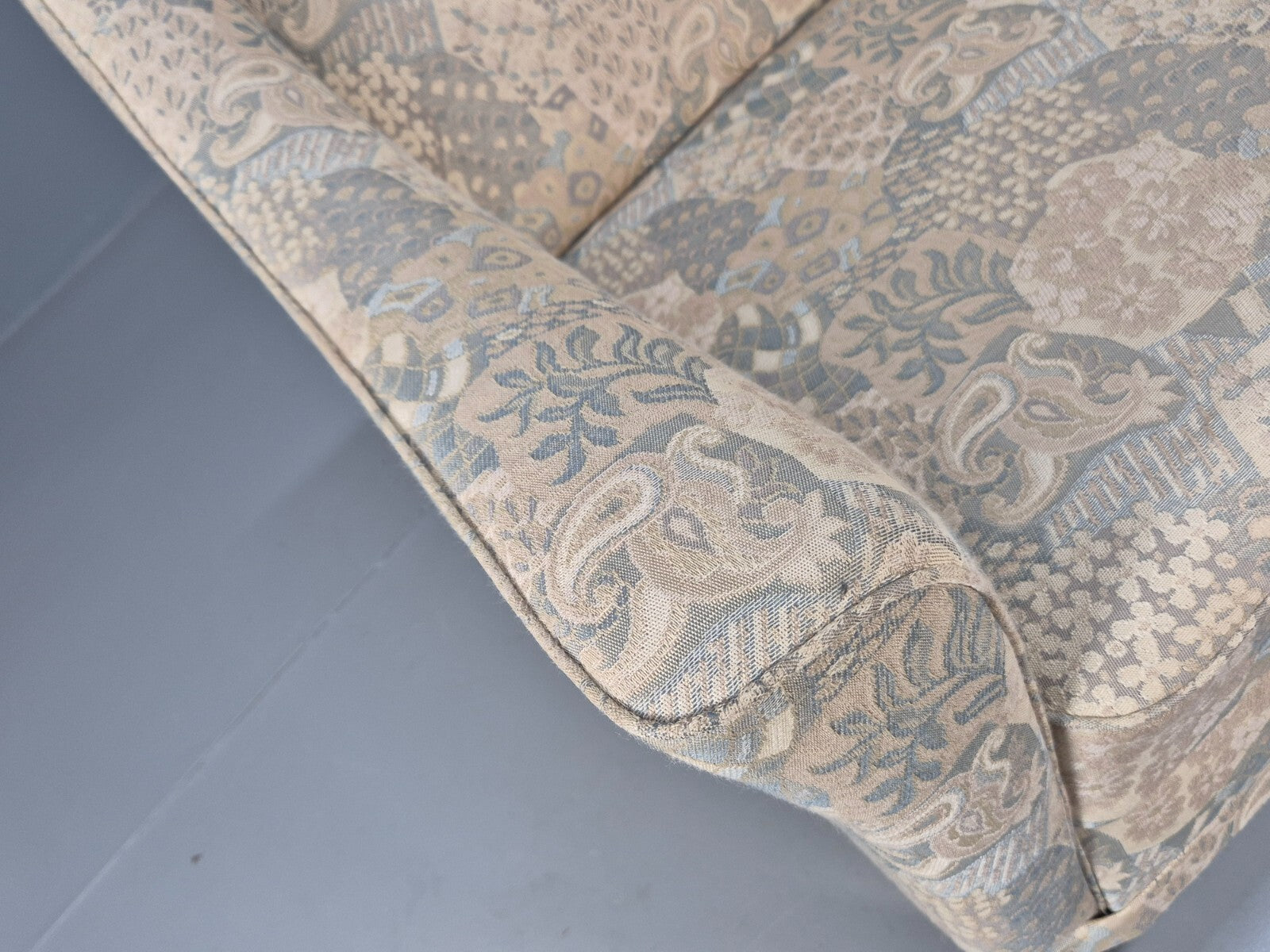 Vintage Danish Floral Upholstered 3 Seat Classic Mid Century Sofa EB9583 M3SS - UKDK FURNITURE
