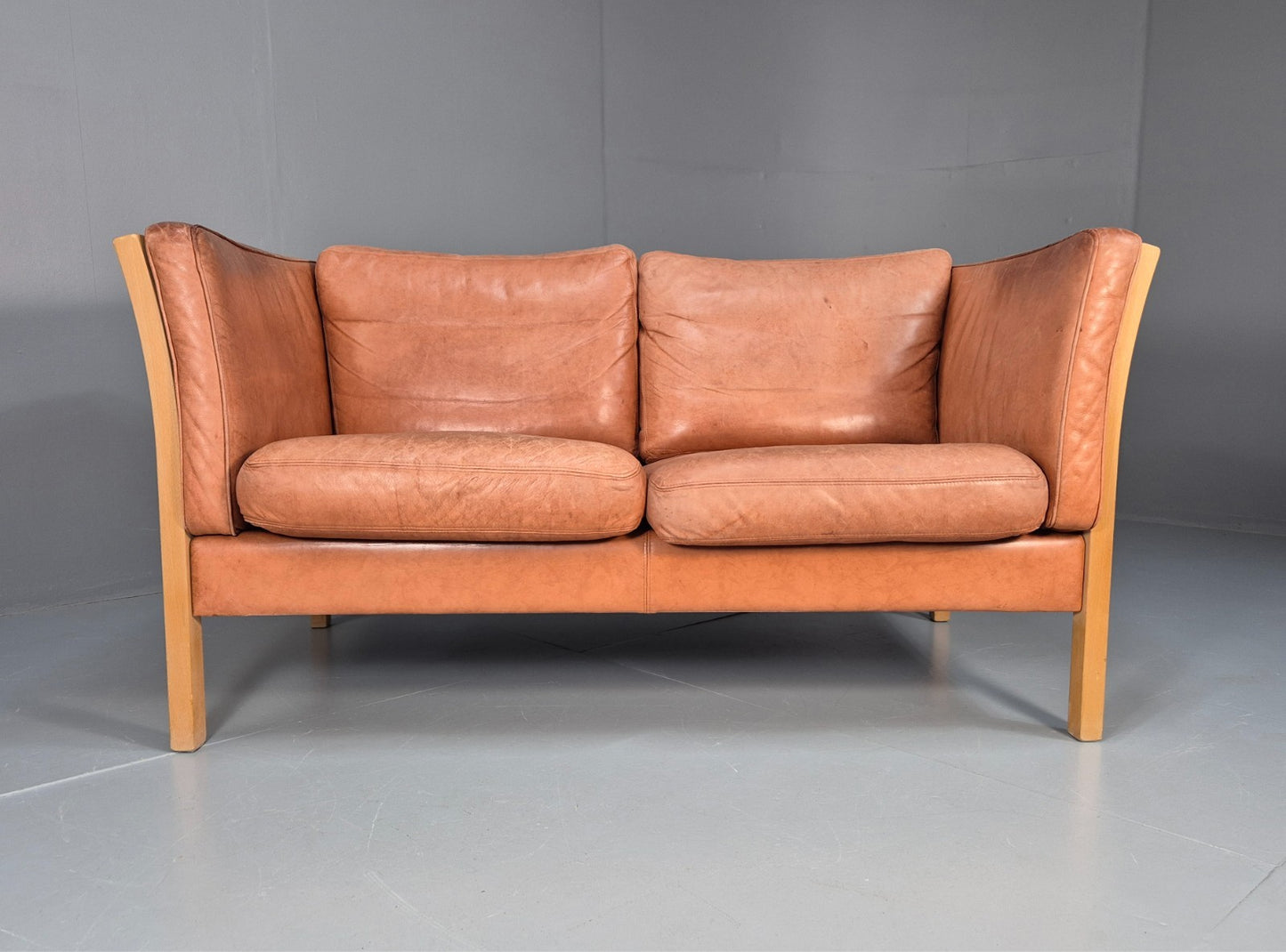 Mid Century Stouby Two Seater Settee Beech Ends Retro 1970s EB10097 M2SS5