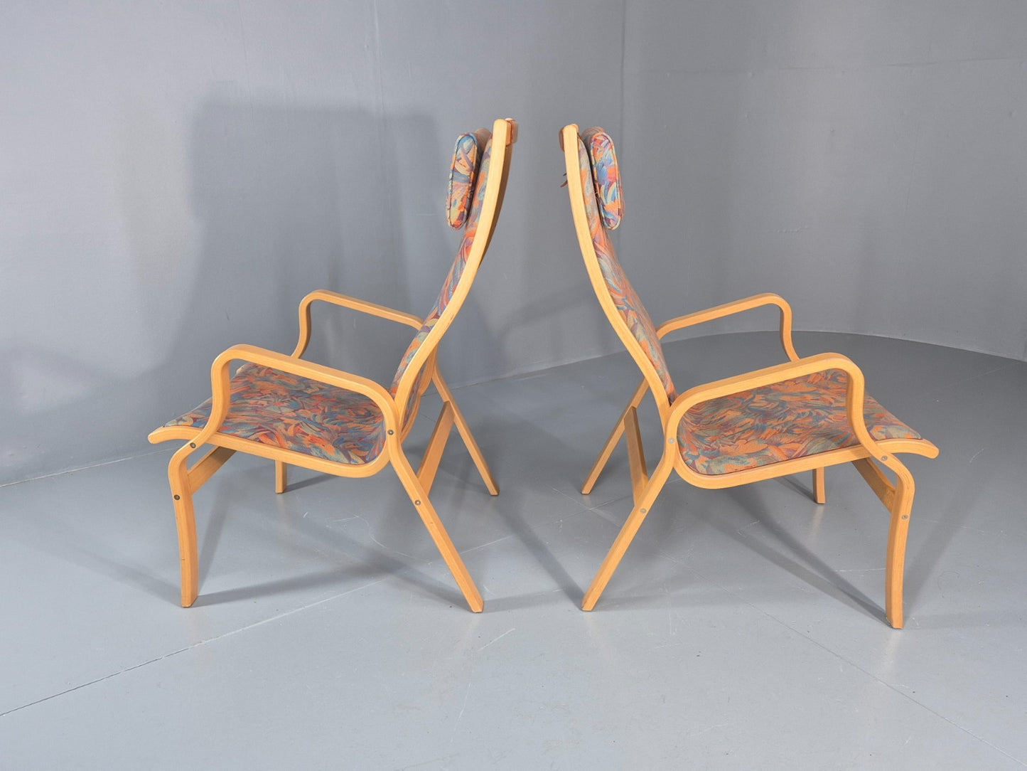 2 Vintage Bentwood Lounge Chairs Finn Ostergaard 1980s Retro MCM EB11337 MBEN7