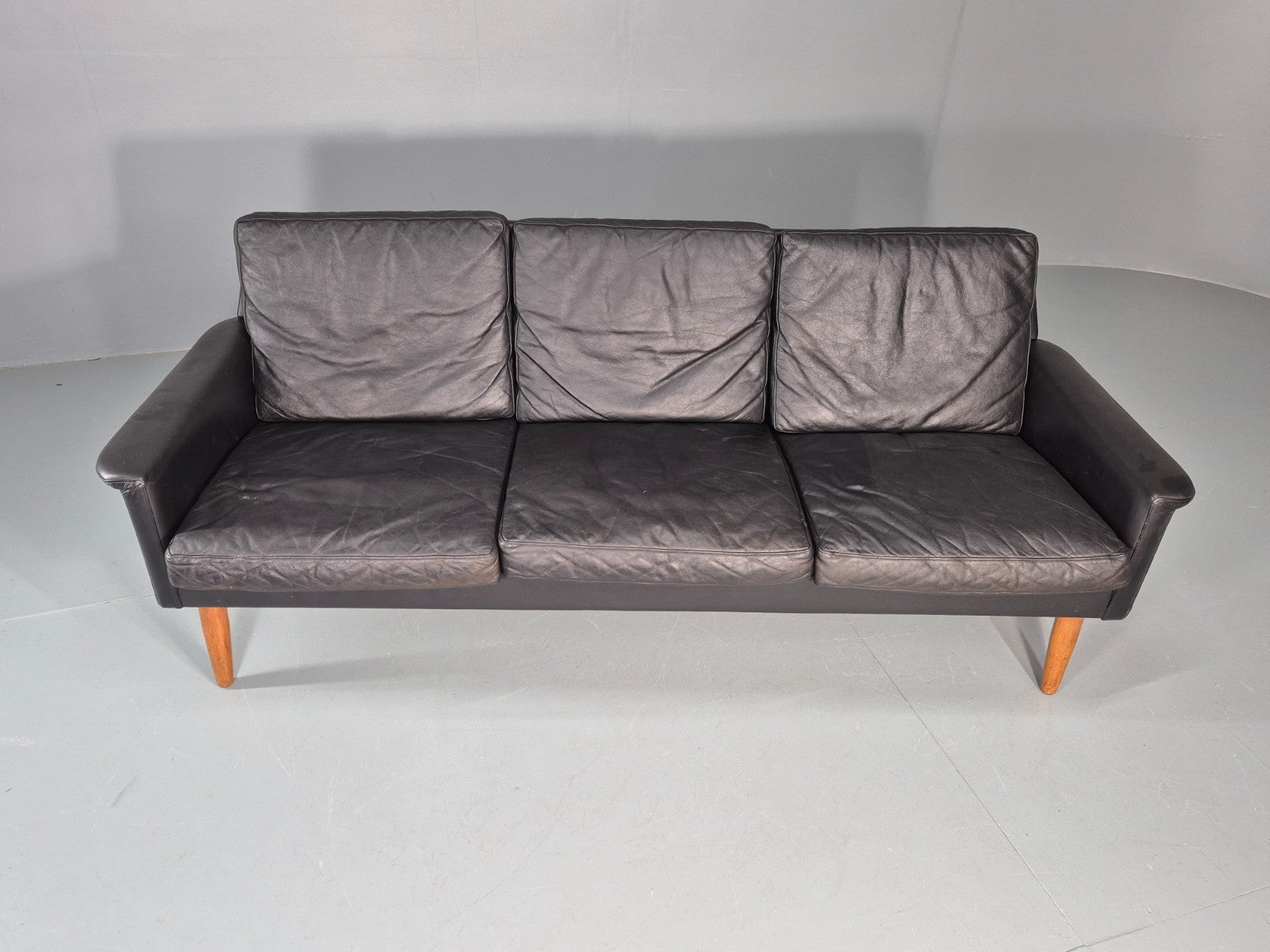 Vintage 3 Seat Sofa 1960s Danish Black Leather Mid Century Modern EB11384 M3SS5