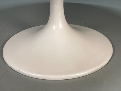 Vintage Round Coffee Table White Fibreglass 1970s Tulip Style EB11238 MWOO3